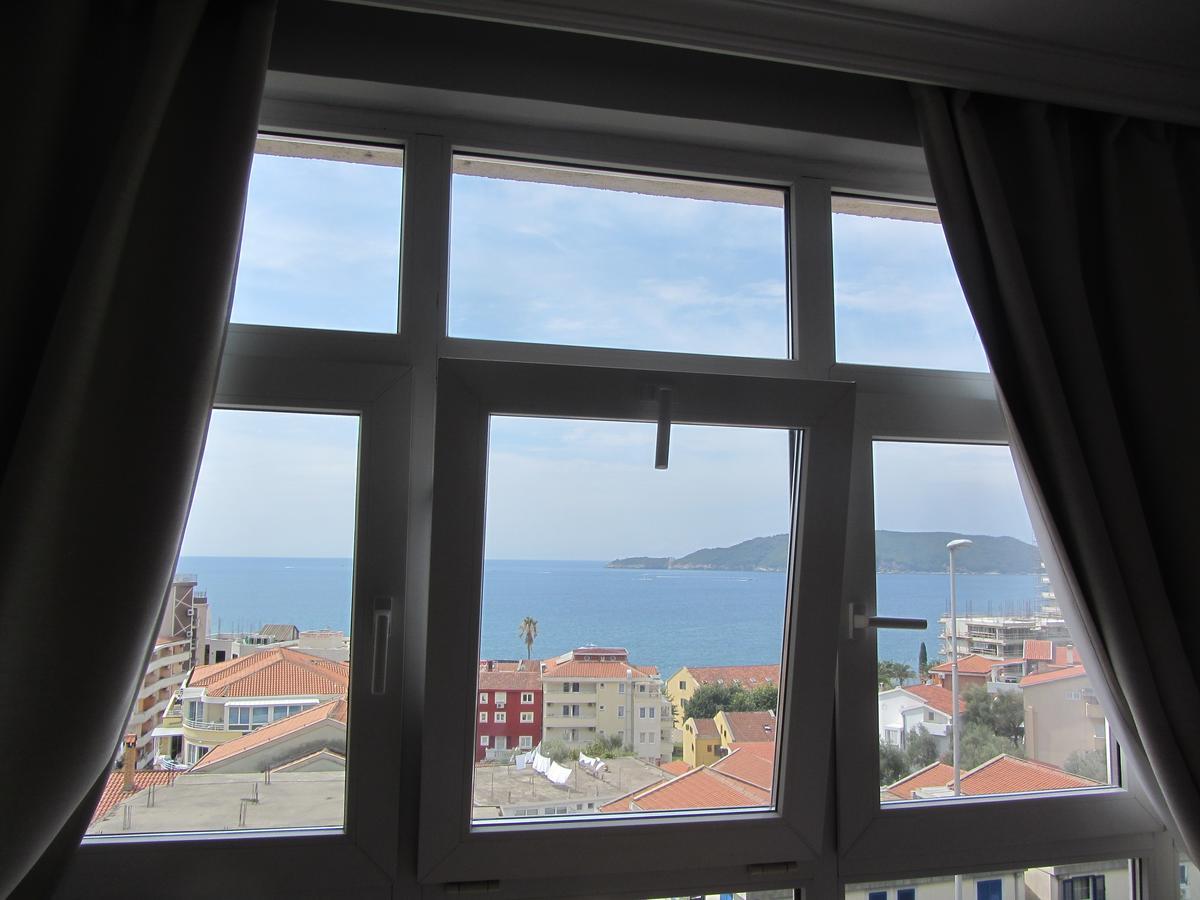 Cernogoriya Voyage Apartment Rafailovici Bagian luar foto