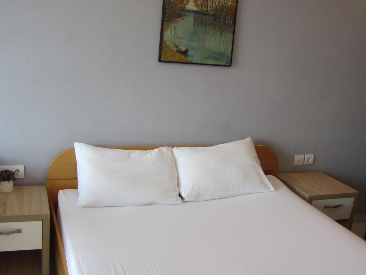 Cernogoriya Voyage Apartment Rafailovici Bagian luar foto