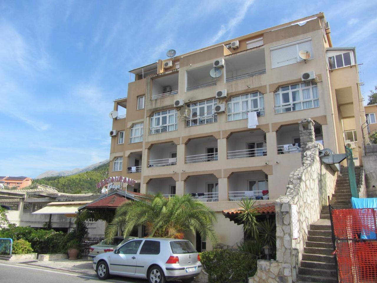 Cernogoriya Voyage Apartment Rafailovici Bagian luar foto