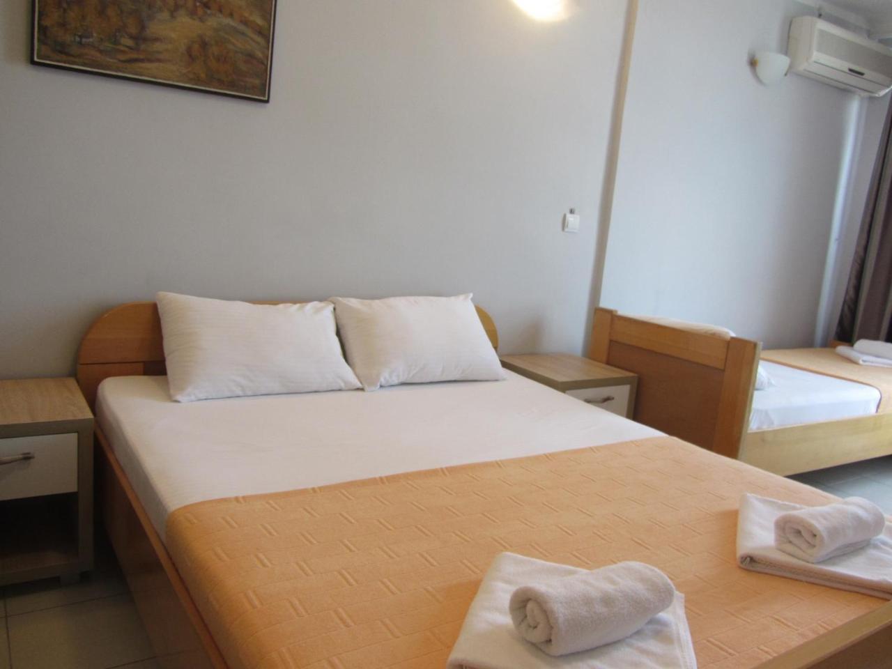 Cernogoriya Voyage Apartment Rafailovici Bagian luar foto