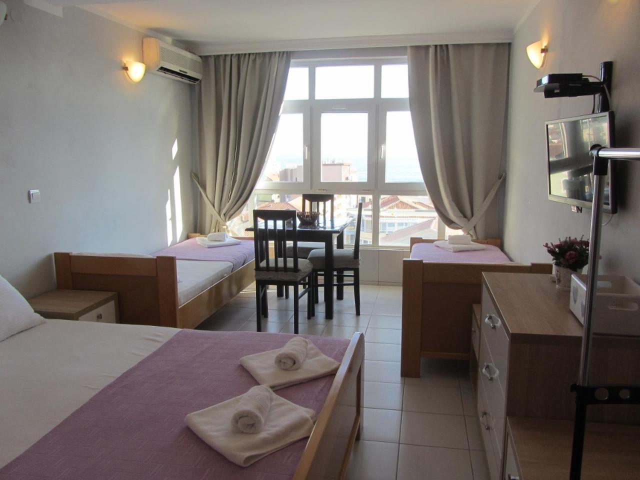 Cernogoriya Voyage Apartment Rafailovici Bagian luar foto